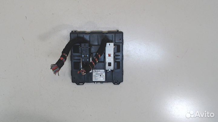 Блок управления бортовой сети Volkswagen Beetle, 2