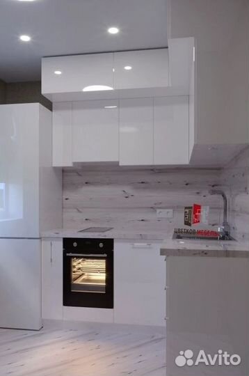 Кухни пластиковые артикул 61780