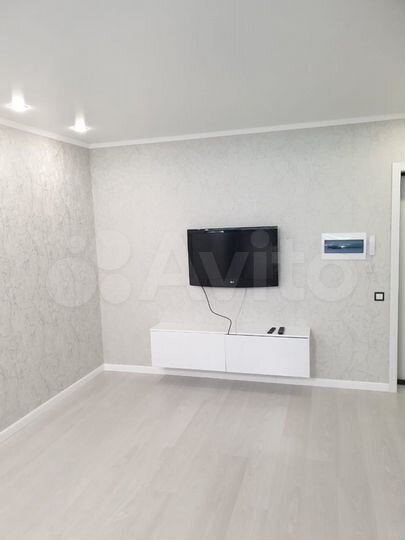 1-к. квартира, 42 м², 15/25 эт.