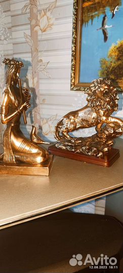 Бронзовая статуэтка СССР