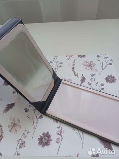 Зеркало косметическое