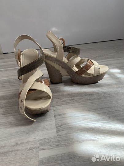 Туфли женские 38 размер