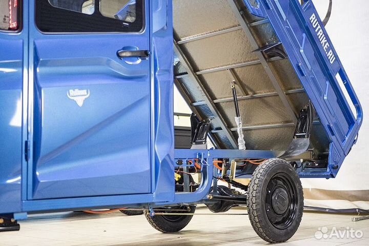 Грузовой электротрицикл Rutrike Карго Кабина 1500