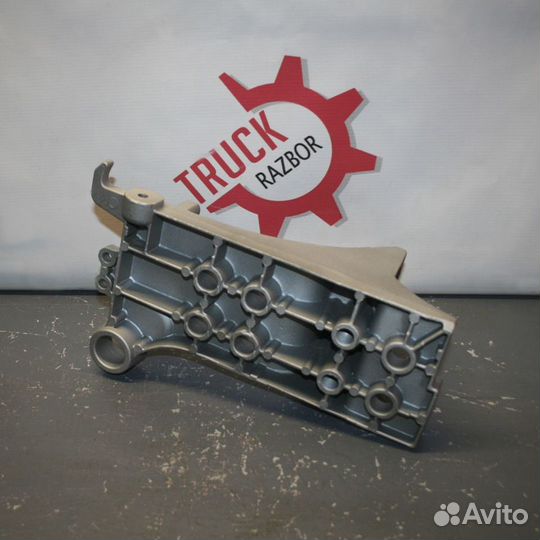 Кронштейн подвески кабины DAF XF105