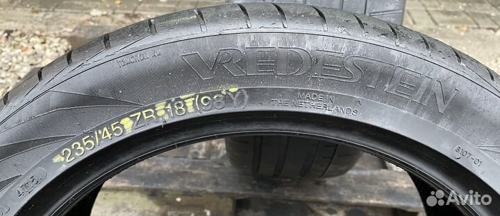 Vredestein Ultrac Vorti 235/45 R18