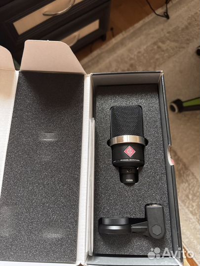 Микрофон neumann tlm 102 новый