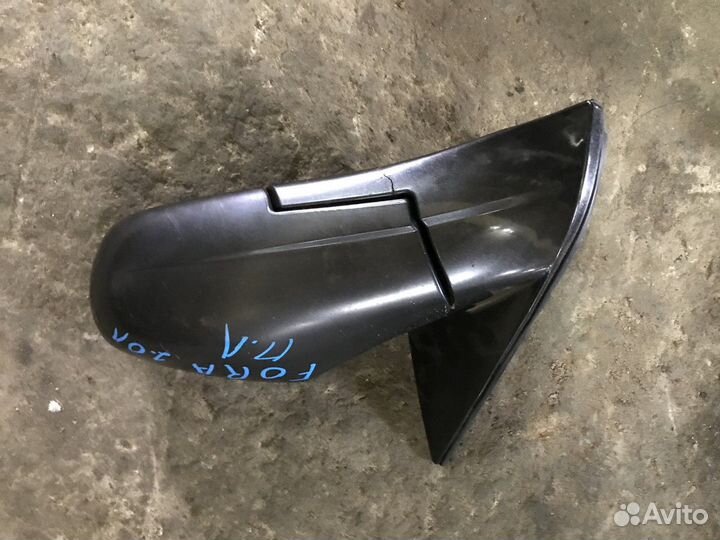 Зеркало заднего вида боковое левое