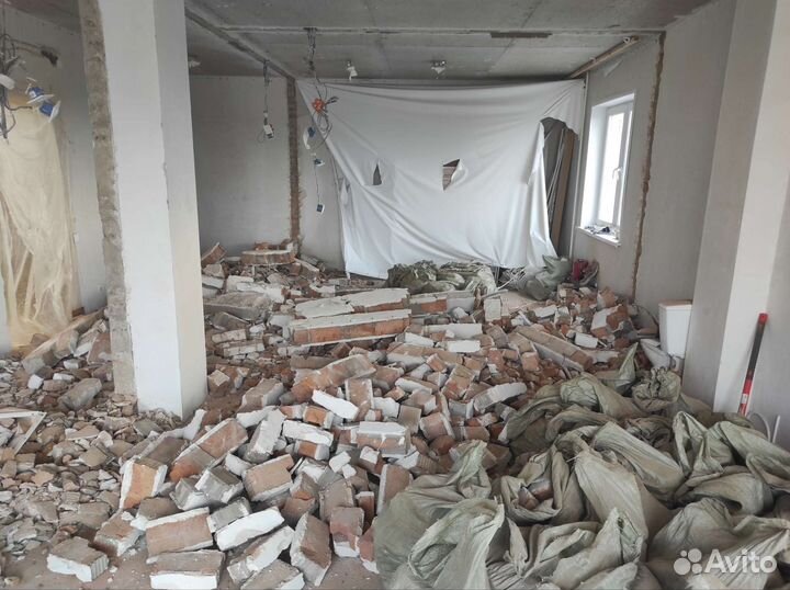 Демонтажные работы и вывоз мусора