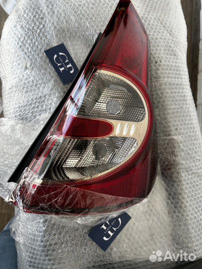 Фонарь задний правый Renault Sandero