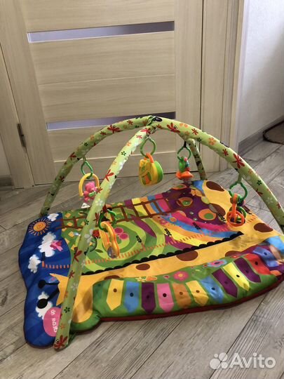 Развивающий коврик