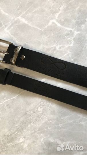 Мужской кожаный ремень с гравировкой