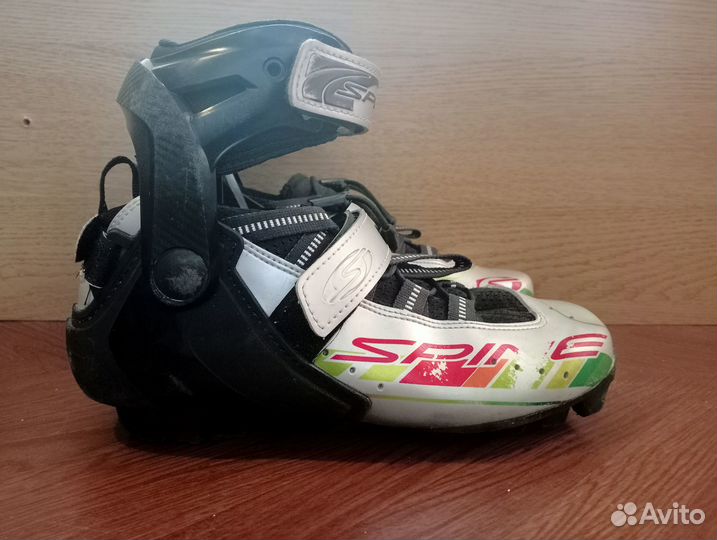 Лыжероллерные ботинки spine коньковые SNS. 38р