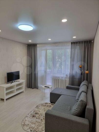 2-к. квартира, 42 м², 3/5 эт.