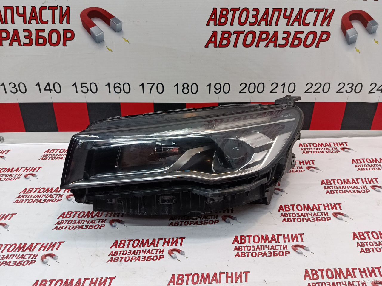 Фара передняя левая Джили Эмгранд SS11 галоген
