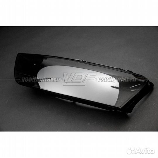 Стекло для фары Audi Q3 (2014-2017) Рестайлинг Лев