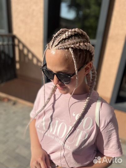 Плетение кос с канекалоном