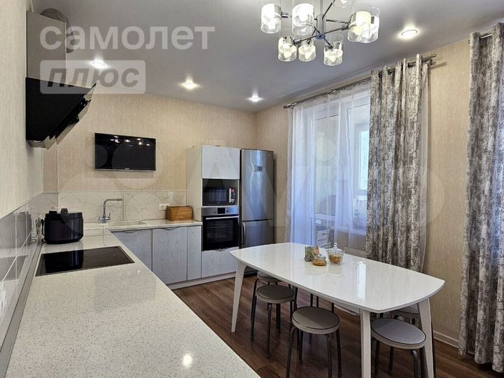 2-к. квартира, 56,8 м², 3/10 эт.