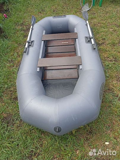 Надувная лодка на прокат