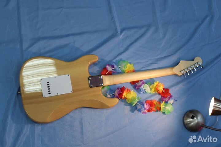 Электрогитара Fabio ST200 Новая