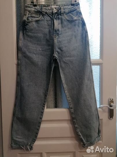 Джинсы zara 34 прямые