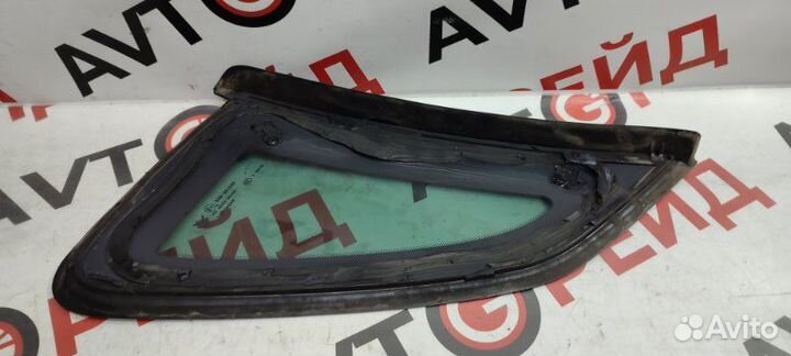 Стекло кузова правое Citroen C4 B7 EP6C 2012