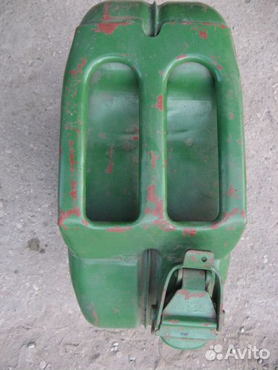 Канистра для бензина 20л