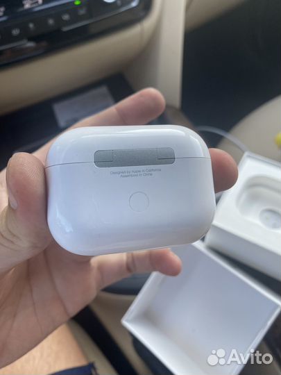 Продаю airpods