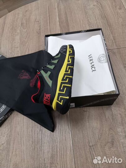 Кроссовки Versace Greca