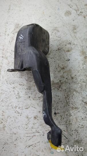 Бачок омывателя Opel Astra H 1.6 Z16XER 2011