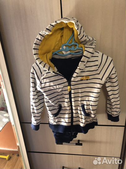 Спортивный костюм