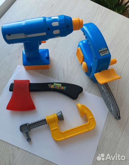 Пила, шуруповёрт, струбцина, топор (детские)