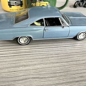 Модель Welly Chevrolet Impala ss396