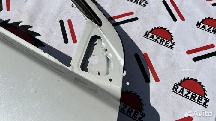 Дверь передняя правая mitsubishi lancer 10