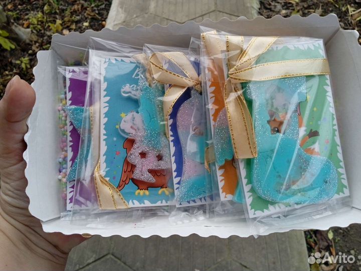 Новогодние игрушки