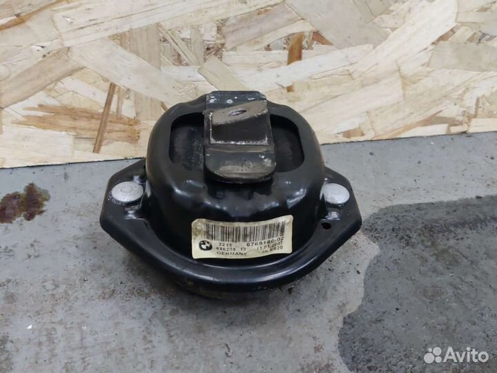 Подушка двигателя правая BMW E65 N62B48B N62