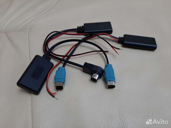 Alpine KCA-121B, AI-Net, Bluetooth Aux адаптер