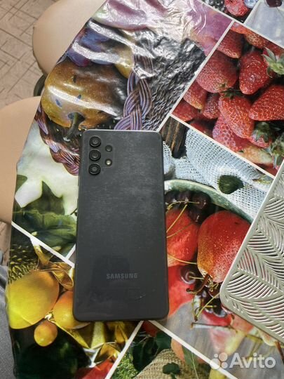 Samsung Galaxy A32, 4/64 ГБ