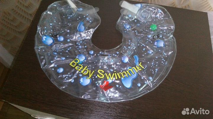 Круг для купания с погремушками