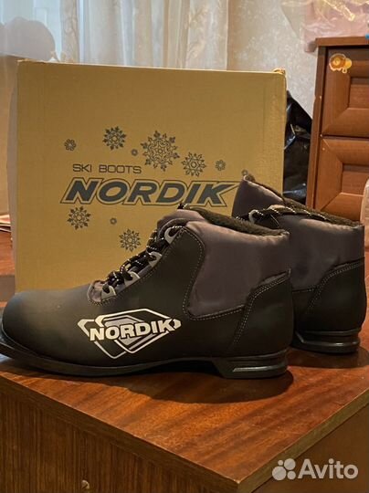 Лыжные ботинки nordik