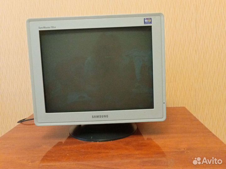 Монитор для компьютера бу