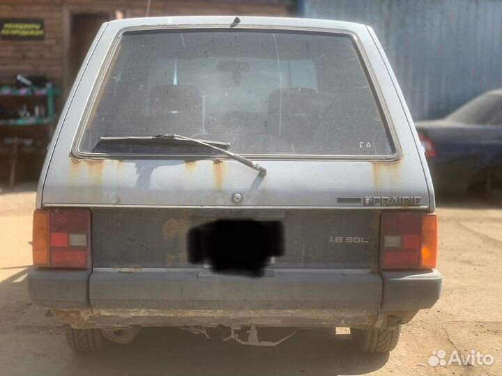 В разборе Nissan Prairie 1.8 1986