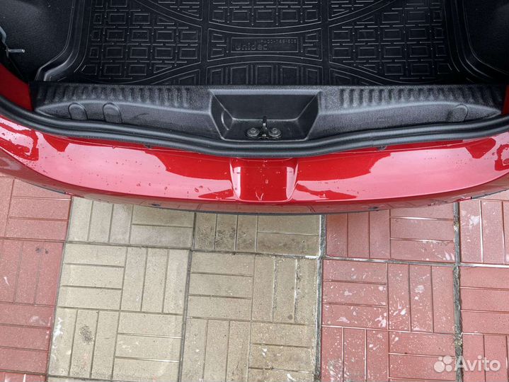 Накладка на порожек Renault sandero ll