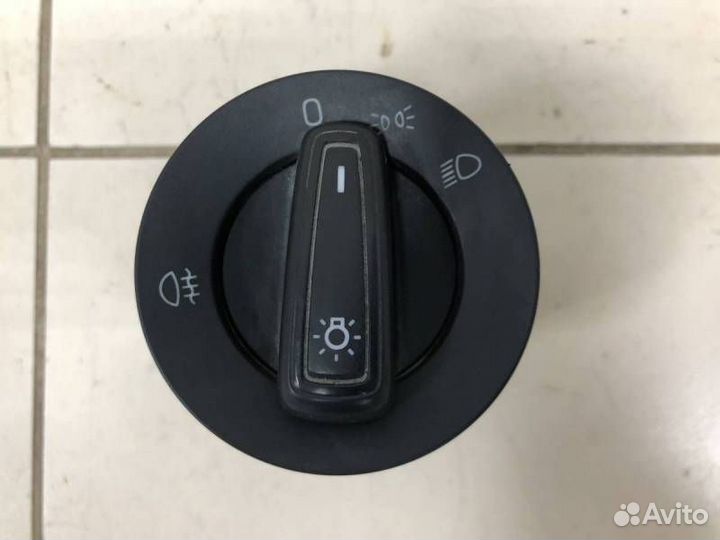 Блок управления светом Skoda Rapid 2012-2020