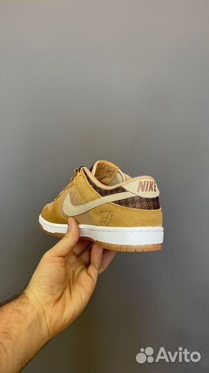 Кроссовки Nike Dunk Low SE Teddy Bear Parline