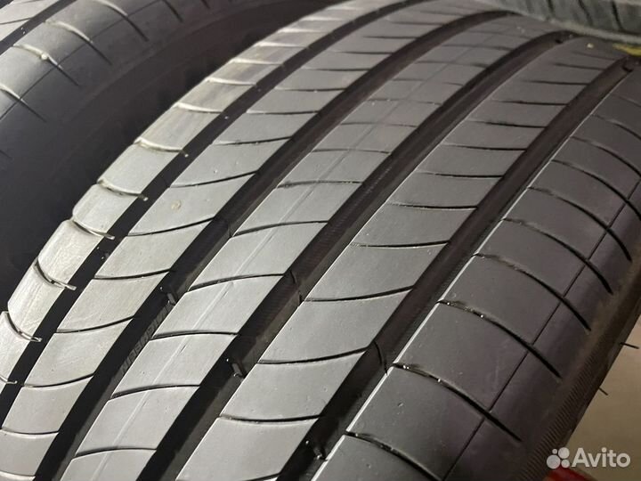 Michelin Primacy 4 235/50 R19 103V