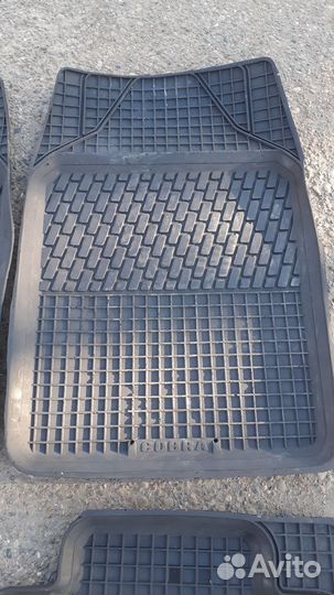 Коврики универсальные