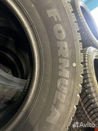 Pirelli Formula Ice 265/60 R18 110T