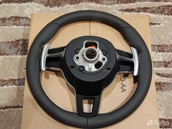 Новый кожаный руль Porsche Macan