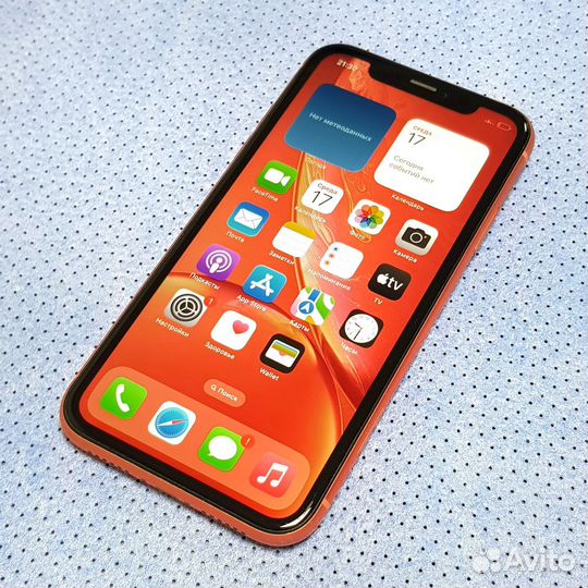 iPhone Xr, 64 ГБ