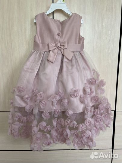 Нарядное платье для девочки